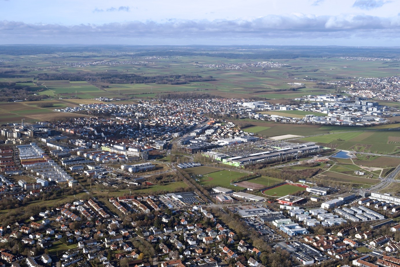 Luftbild des Stadtbezirks 11 - Friedrichshofen-Hollerstauden der Stadt Ingolstadt // Foto: Stadt Ingolstadt/Schalles